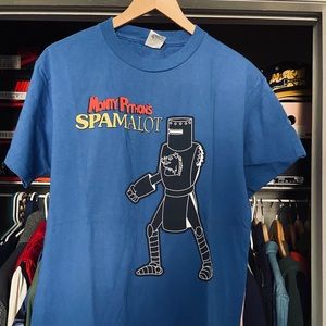 Monty Pythons Spamalot tee